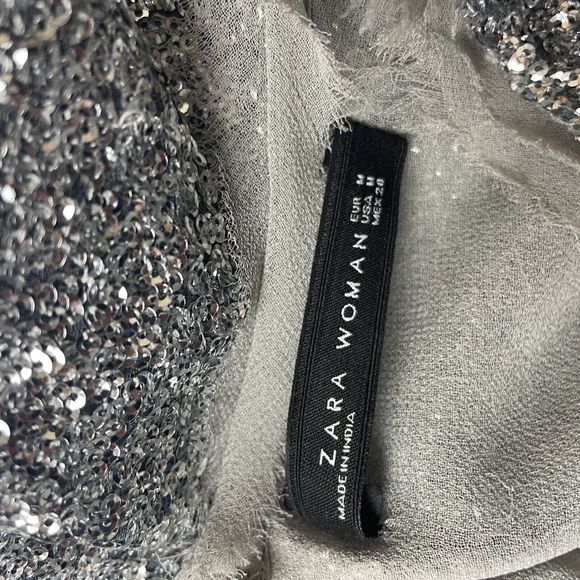 RARE ASO Alexis in Schitt’s Creek Zara Sequin Size Medium Embroidered Dress TV - Picture 16 of 16